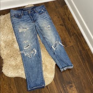 American Eagle boy crop jeans